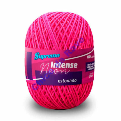 Barbante rosa fluorescente estonado - Foto feita na luz branca